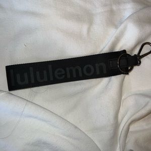 LULULEMON KEYCHAIN